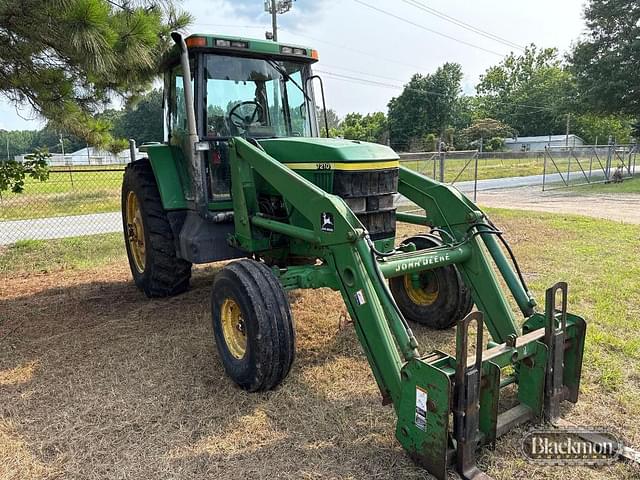 Image of John Deere 7210 equipment image 3