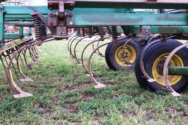 Image of John Deere 722 equipment image 3