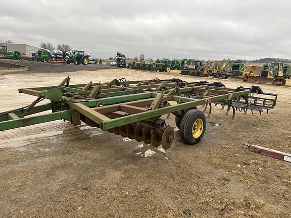 Image of John Deere 722 equipment image 2