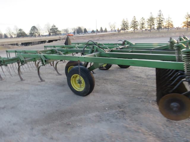 Image of John Deere 722 equipment image 2