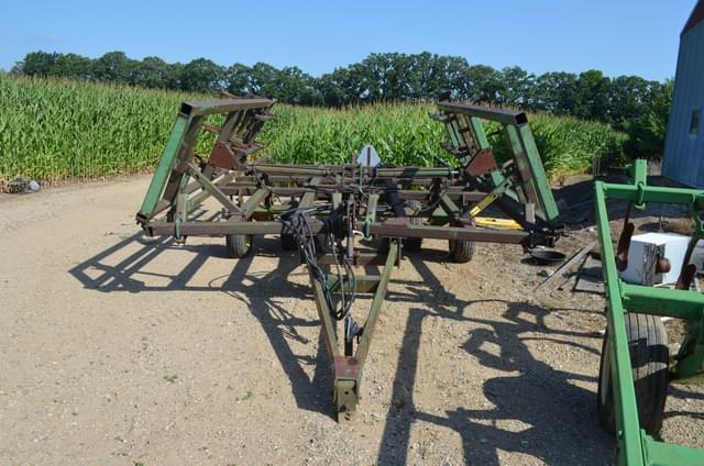 Image of John Deere 722 equipment image 1