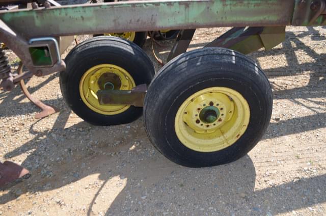 Image of John Deere 722 equipment image 4