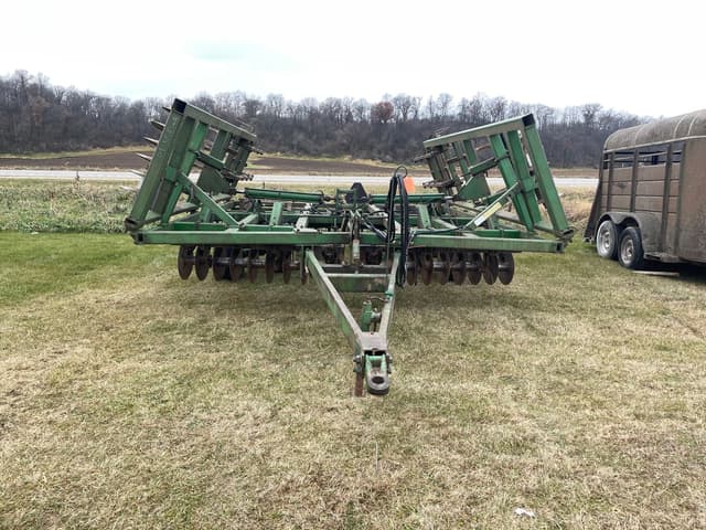 Image of John Deere 722 equipment image 1