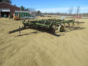 Main image John Deere 722