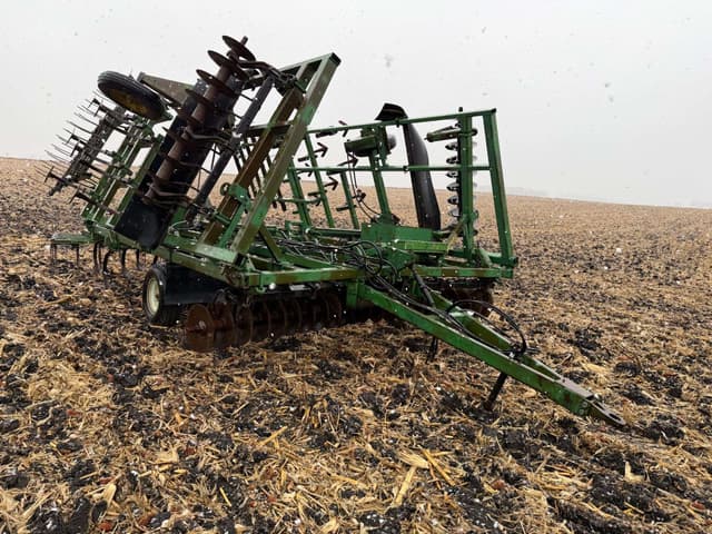 Image of John Deere 722 equipment image 2