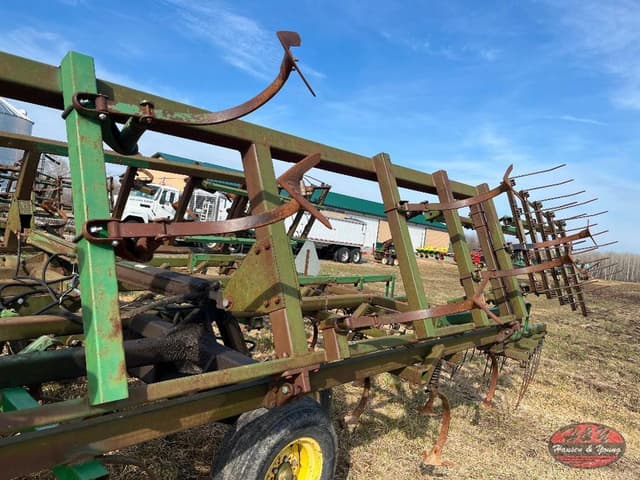 Image of John Deere 722 equipment image 2