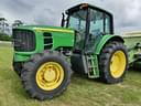 John Deere 7230 Image