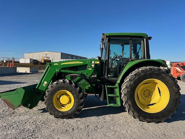 Image of John Deere 7230 equipment image 2