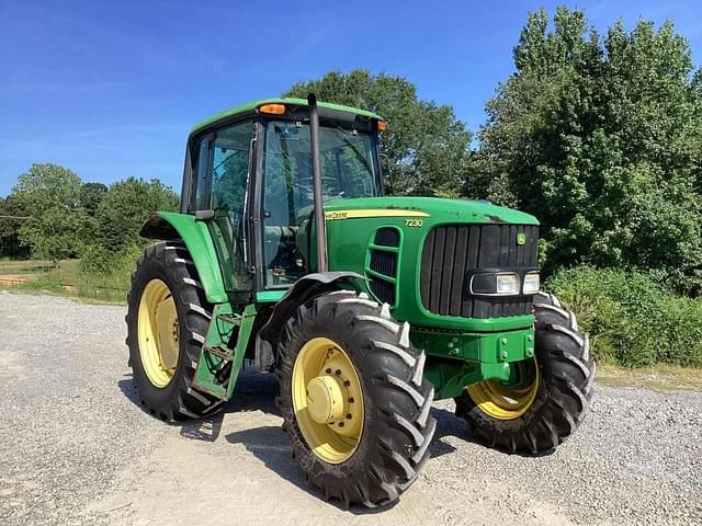 Image of John Deere 7230 equipment image 1