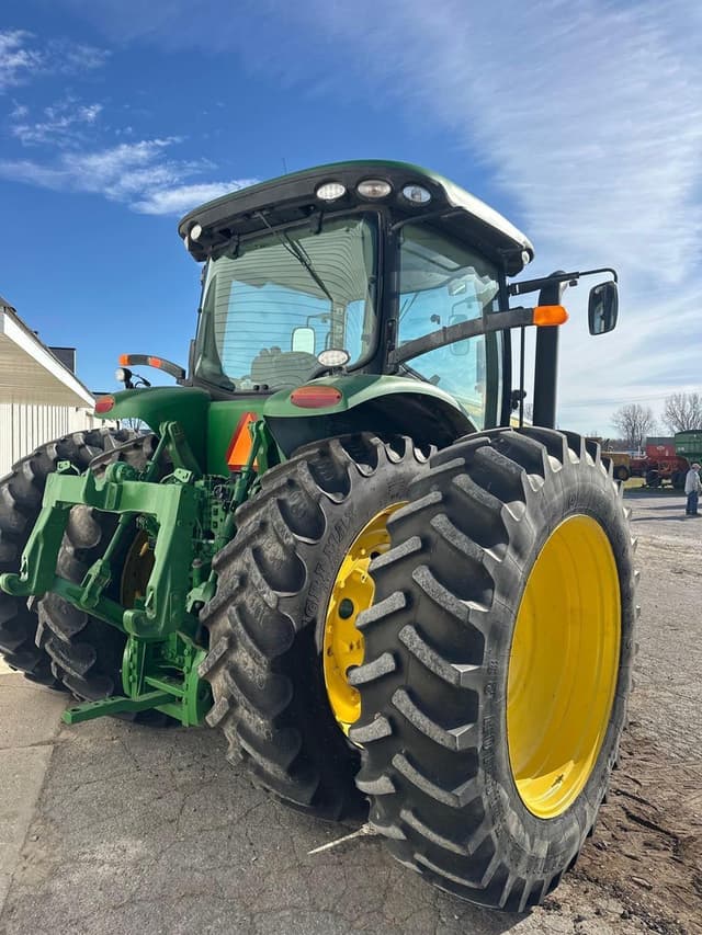 Image of John Deere 7230R equipment image 4
