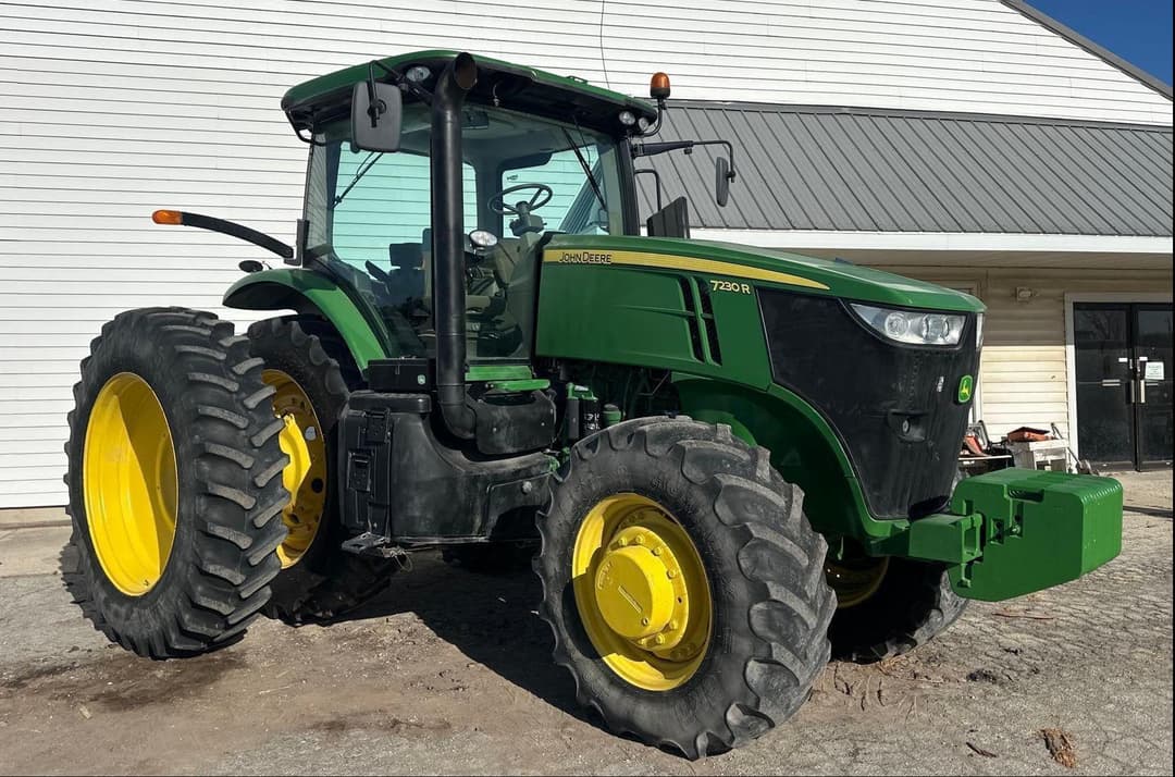 Image of John Deere 7230R Primary image