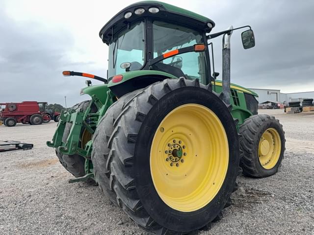 Image of John Deere 7230R equipment image 4