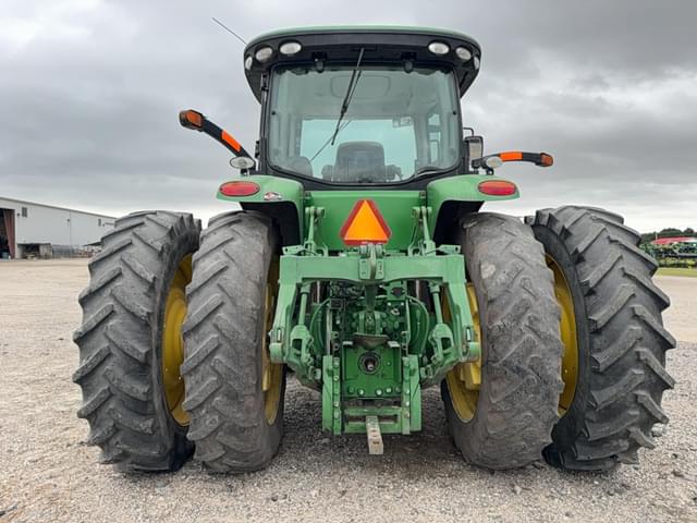 Image of John Deere 7230R equipment image 3