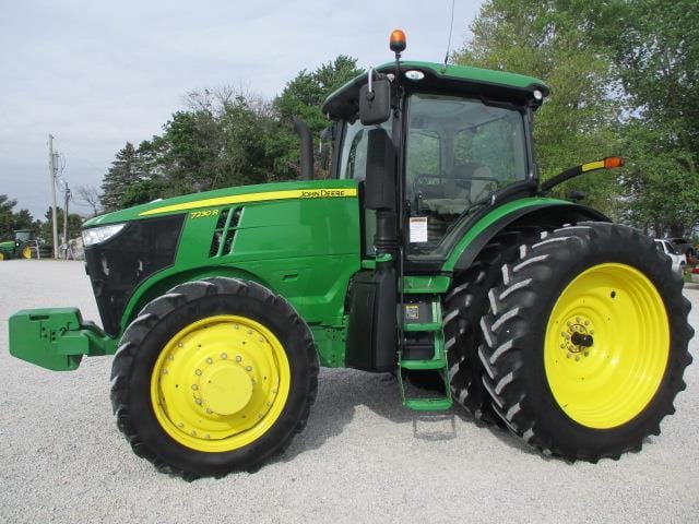 Main image John Deere 7230R