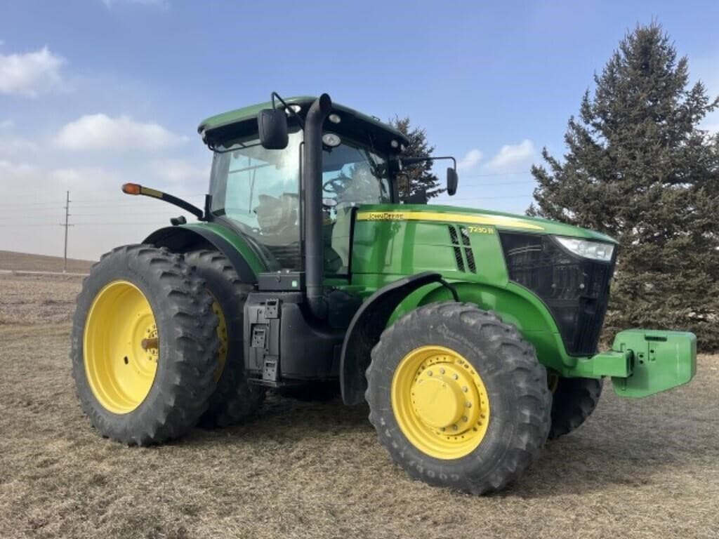 Image of John Deere 7230R Primary image