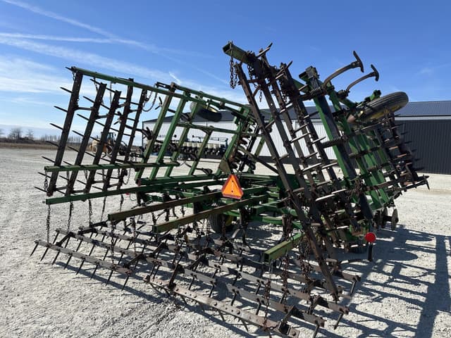 Image of John Deere 724 equipment image 3