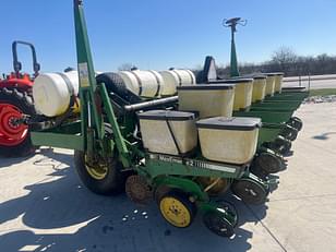 Main image John Deere 7240 5