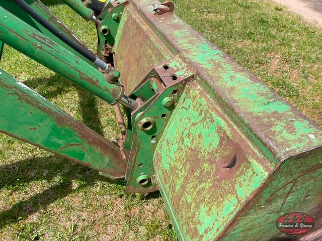 Image of John Deere 725 equipment image 3