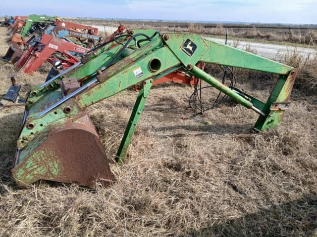Image of John Deere 725 equipment image 3