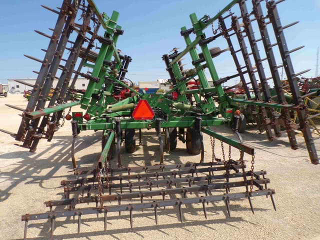 Image of John Deere 726 equipment image 4