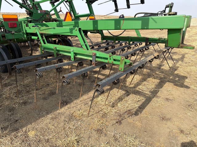 Image of John Deere 726 equipment image 3