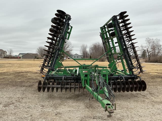 Image of John Deere 726 equipment image 3