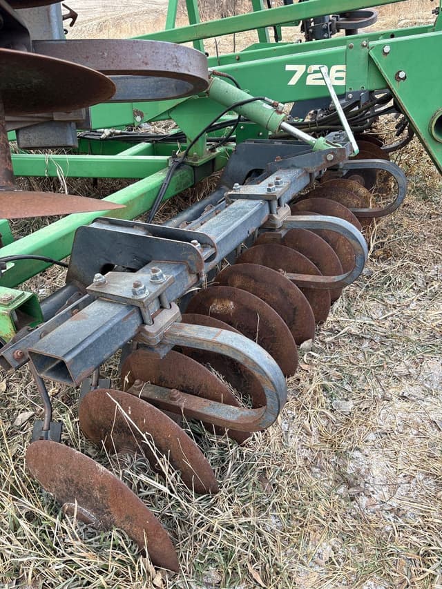Image of John Deere 726 equipment image 4