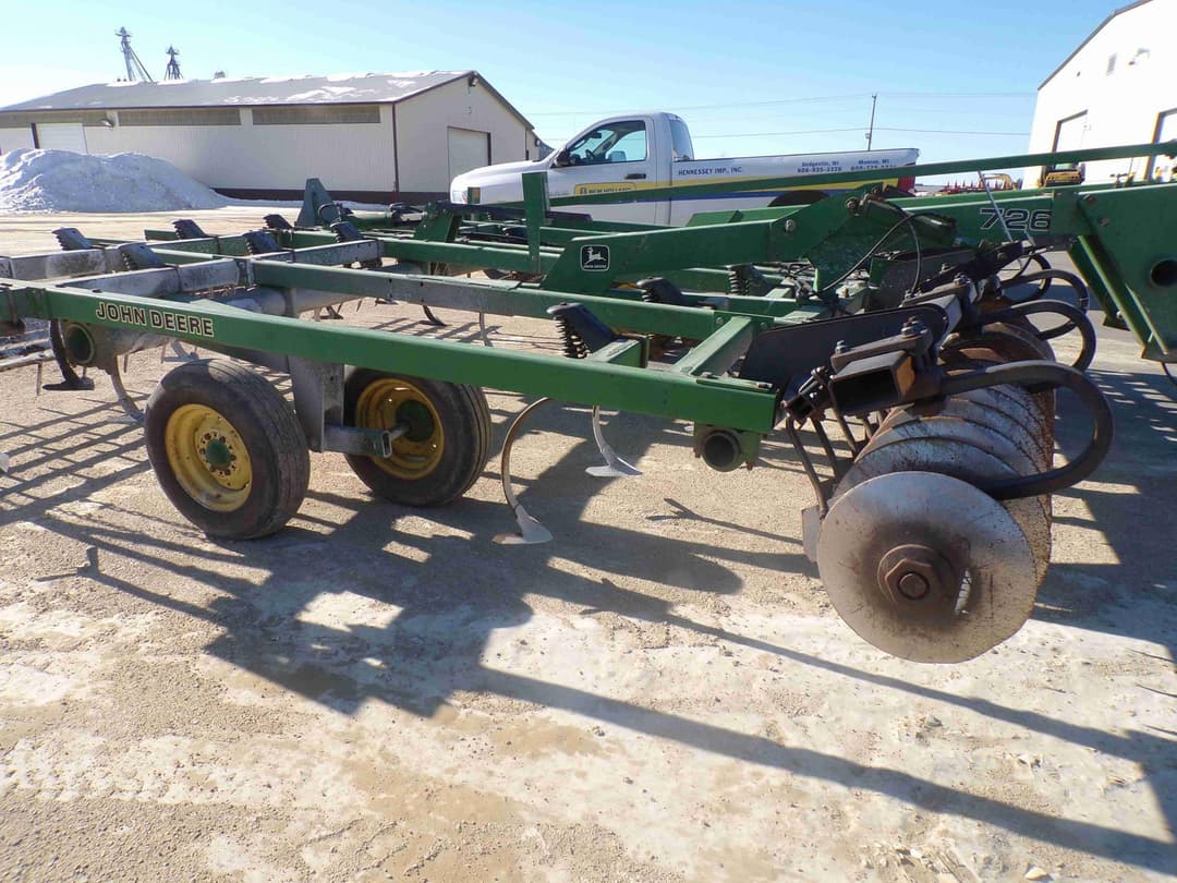 Image of John Deere 726 Primary image