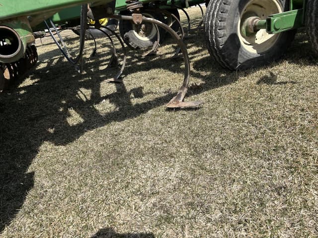 Image of John Deere 726 equipment image 2