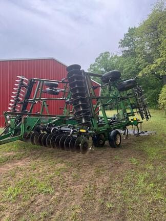 John Deere 726 Equipment Image0