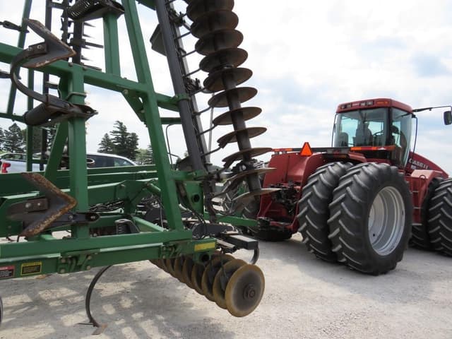 Image of John Deere 726 equipment image 3