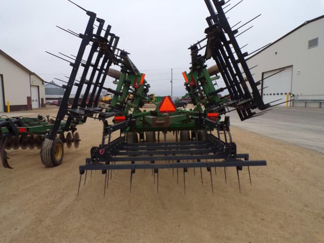 Image of John Deere 726 equipment image 4