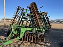 John Deere 726 Image