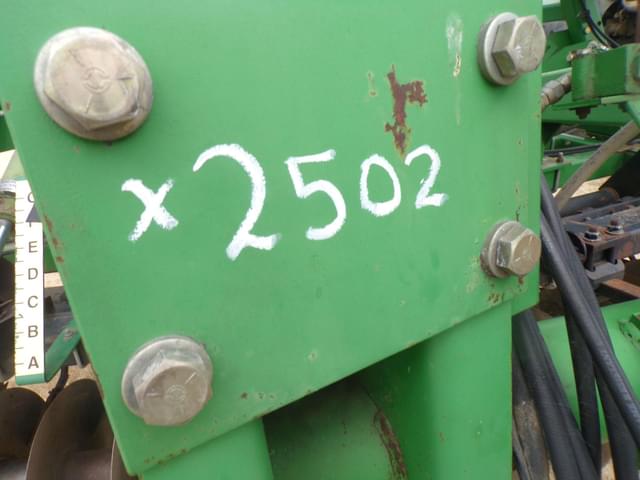 Image of John Deere 726 equipment image 1