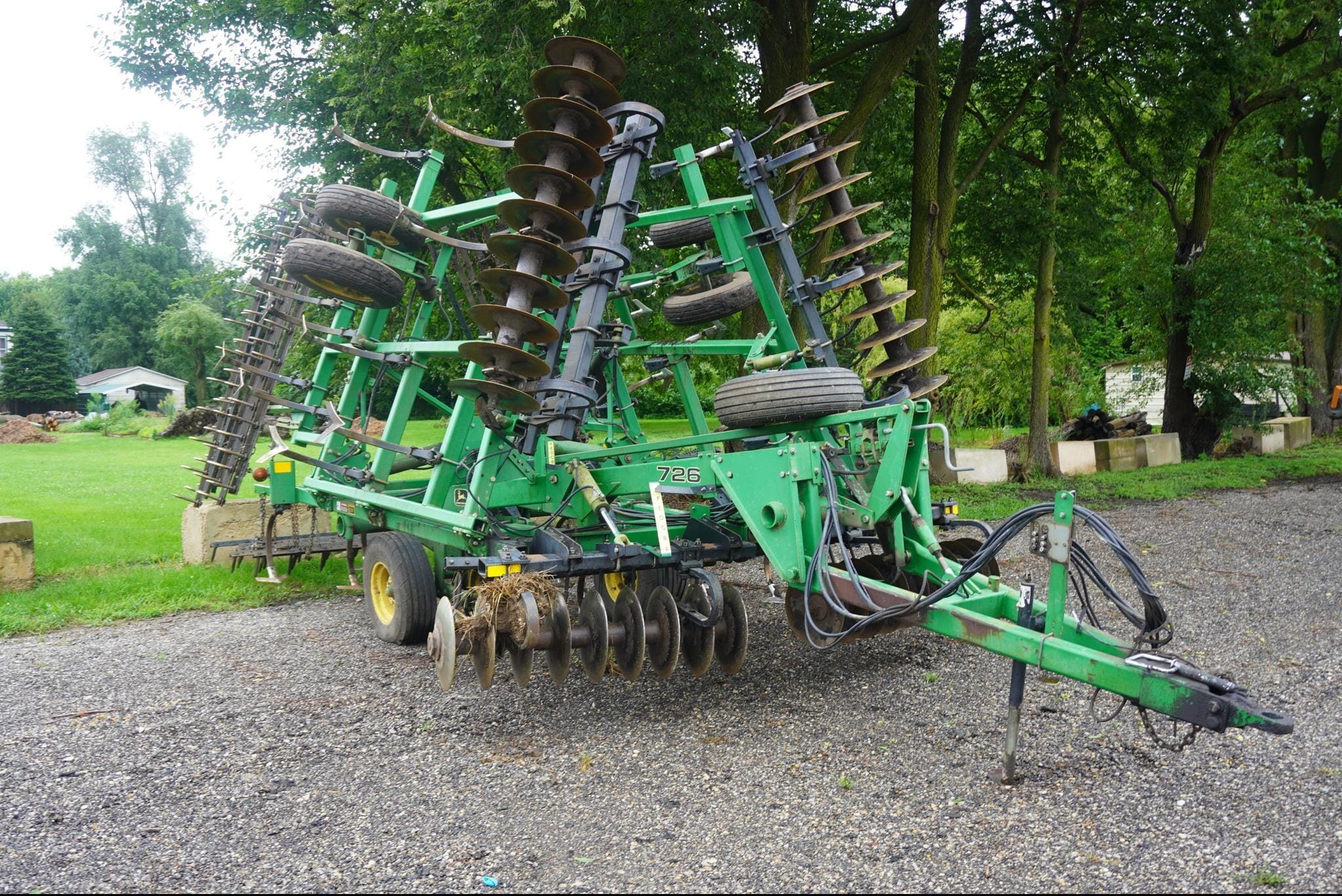 John Deere 726 Equipment Image0