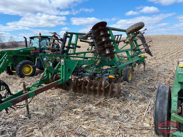 Image of John Deere 726 equipment image 2