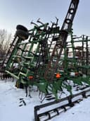 John Deere 726 Image