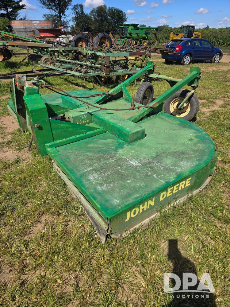 Image of John Deere 727 Image 0
