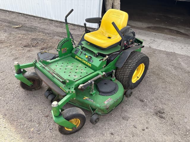 Image of John Deere 727 equipment image 1