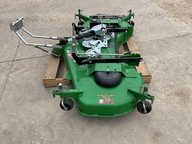 Image of John Deere 72D equipment image 1
