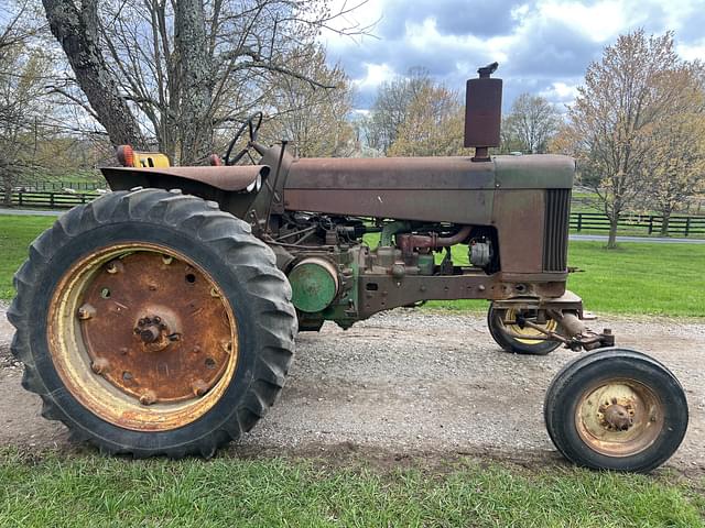 Image of John Deere 730 equipment image 1