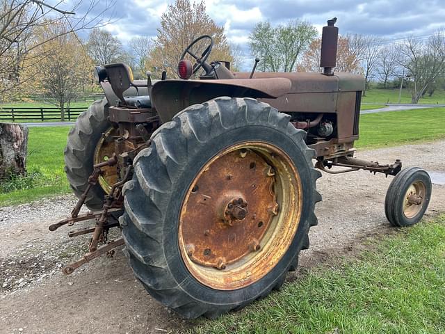 Image of John Deere 730 equipment image 2