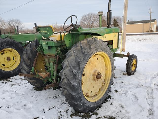 Image of John Deere 730 equipment image 2