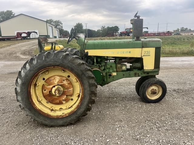 Image of John Deere 730 equipment image 1