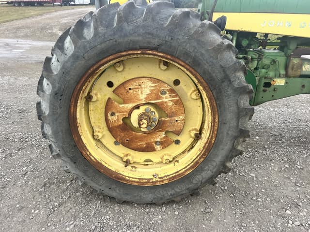 Image of John Deere 730 equipment image 2