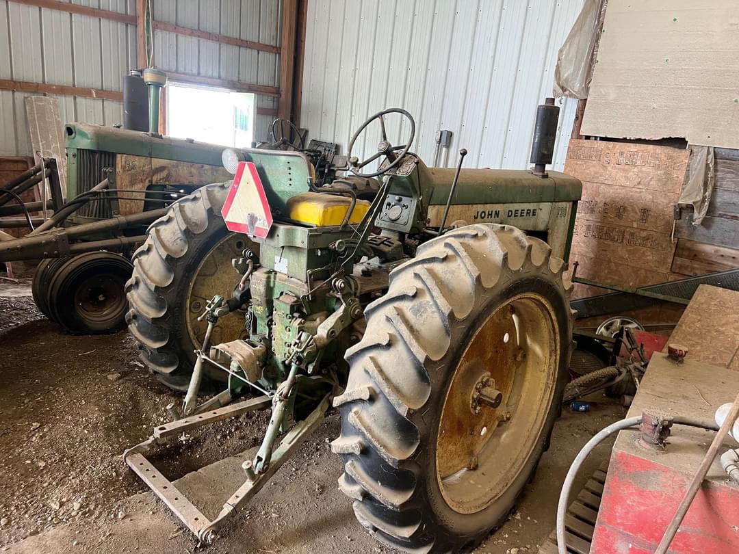 Image of John Deere 730 Primary image