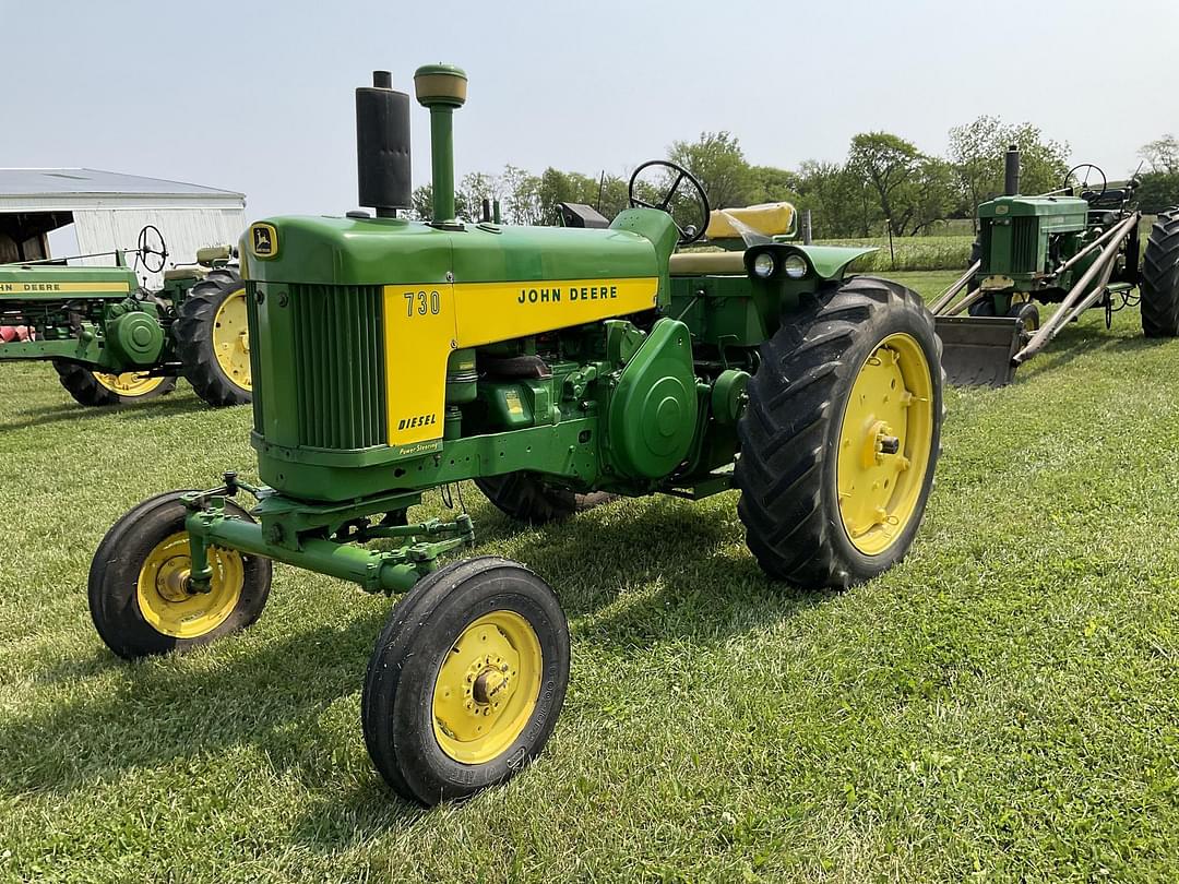 Image of John Deere 730 Primary image