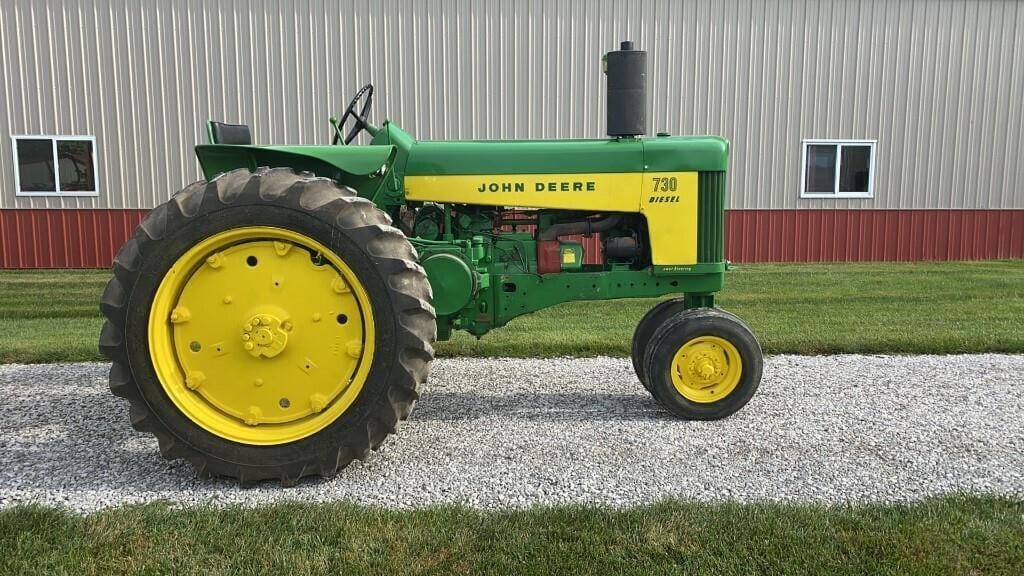 Main image John Deere 730
