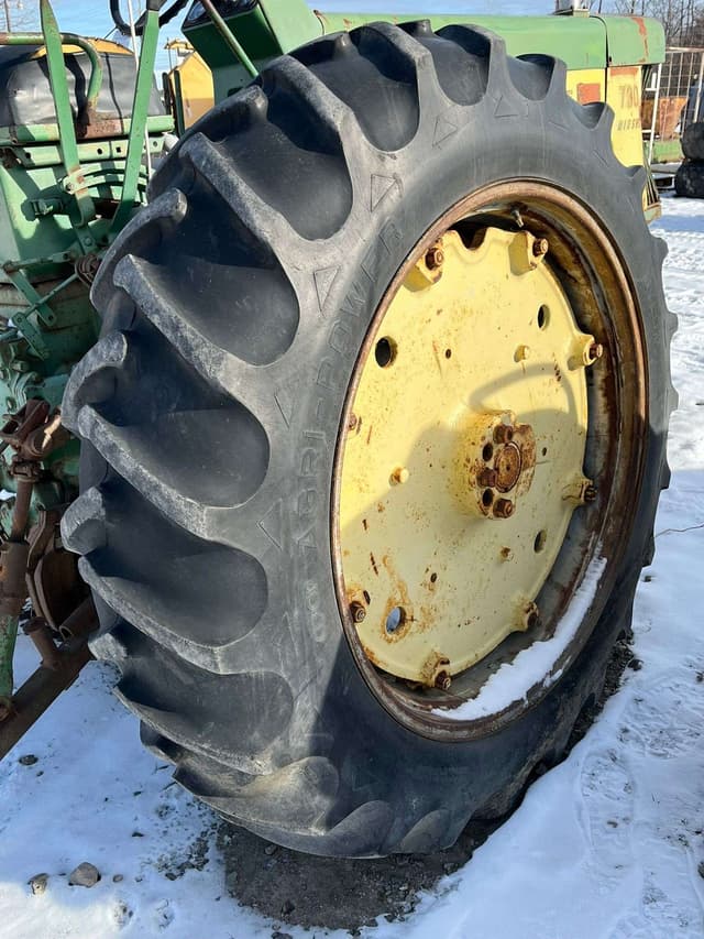 Image of John Deere 730 equipment image 4