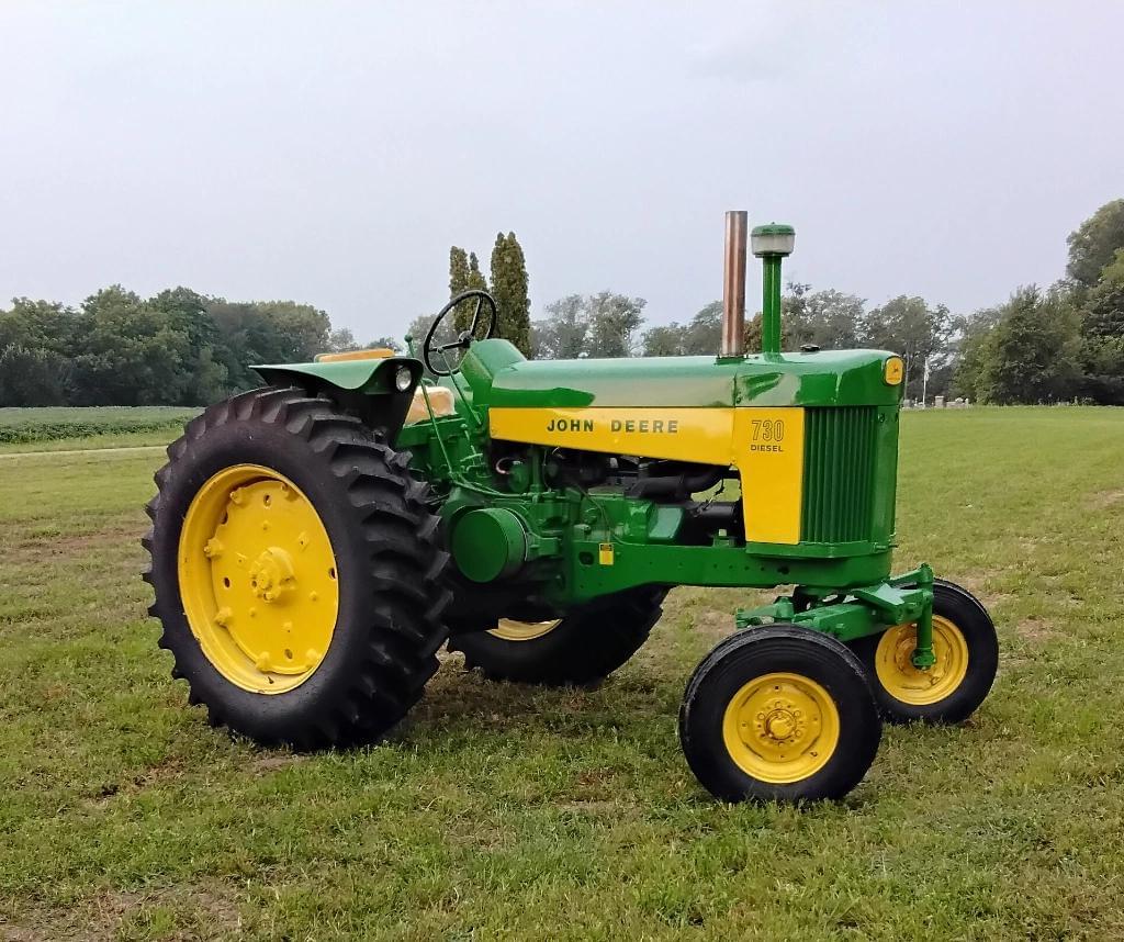 Image of John Deere 730 Primary image
